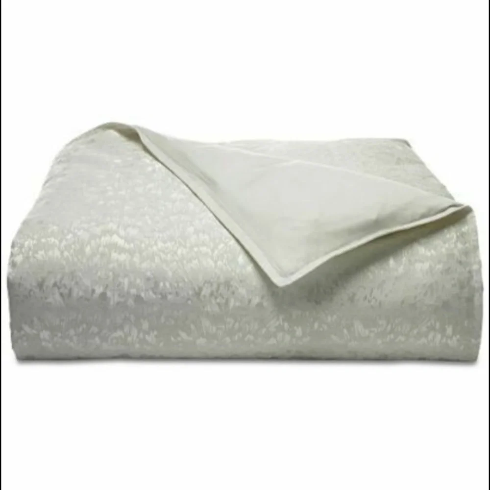 NIB Hotel Collection Plume Full/Queen Duvet‎ Cover